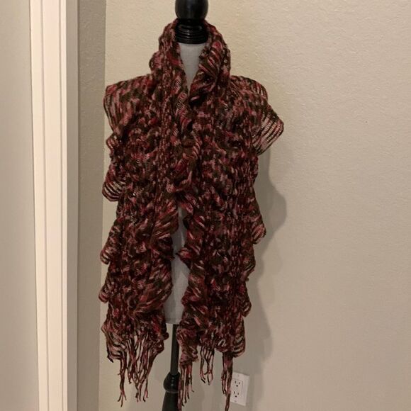 Cejon Scarf  - Picture 1 of 7